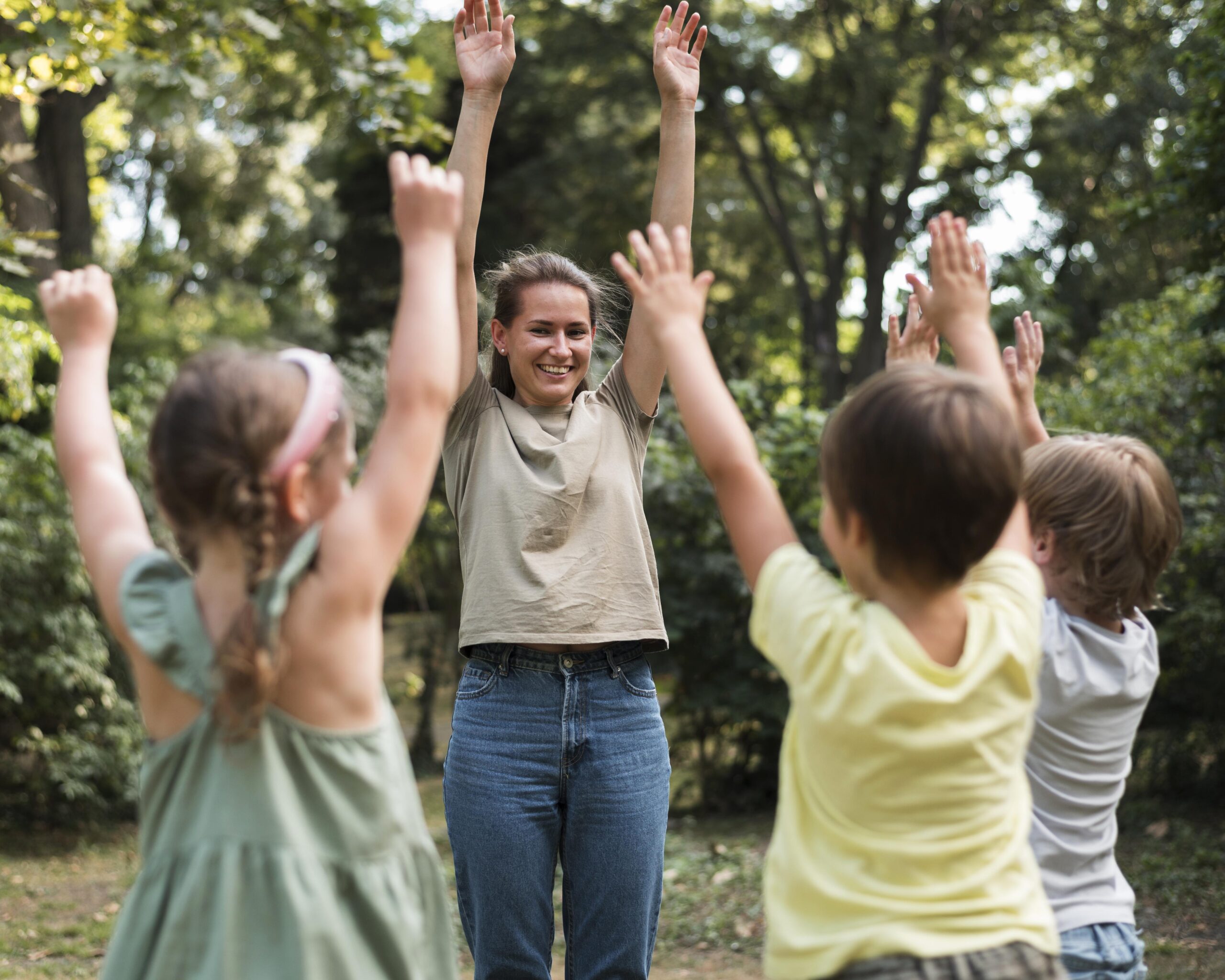 teacher-kids-exercising-outdoors